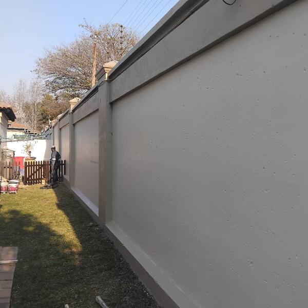 Family Home & Boundary Wall Repaint - Full length of the boundary wall complete